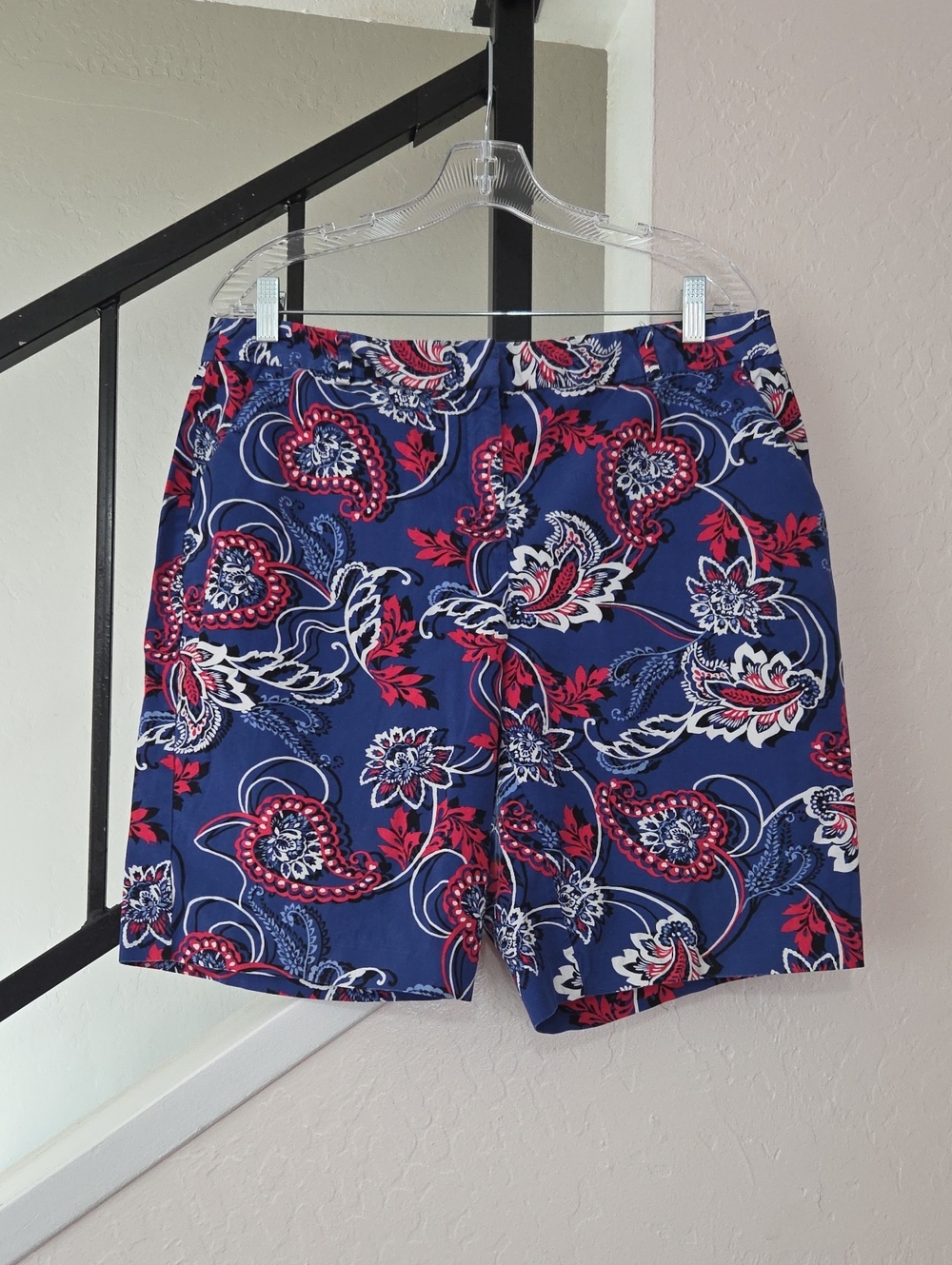 Dana Buchman Navy Floral Print  Shorts with Red Accents